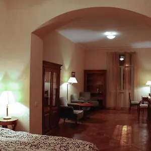 Apartament Central Apartments Lviv, Lwów
